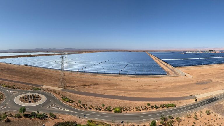 Parabolic-trough mirror field at the Noor Ouarzazate solar power station, Morocco